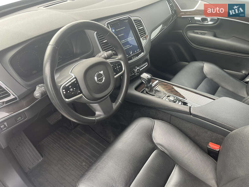 Внедорожник / Кроссовер Volvo XC90 2018 в Ивано-Франковске