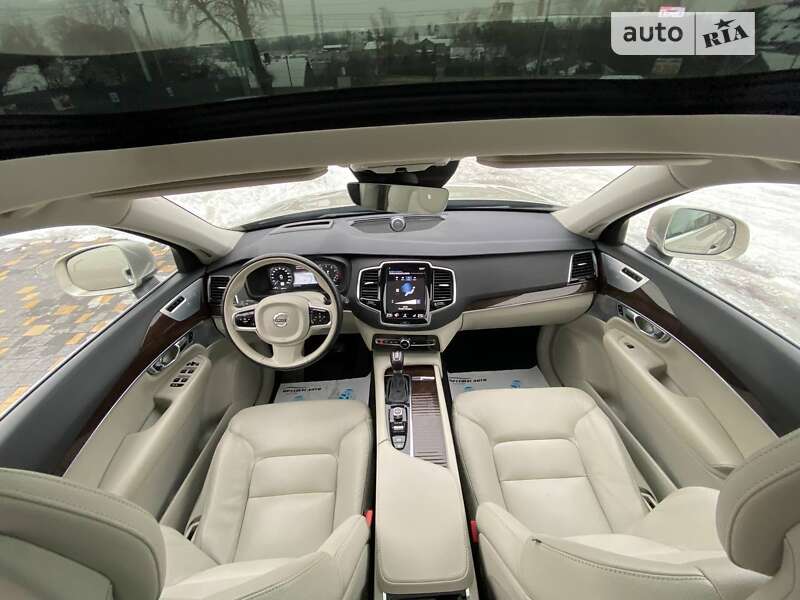Позашляховик / Кросовер Volvo XC90 2016 в Львові