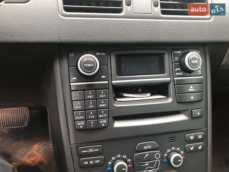 Внедорожник / Кроссовер Volvo XC90 2011 в Днепре