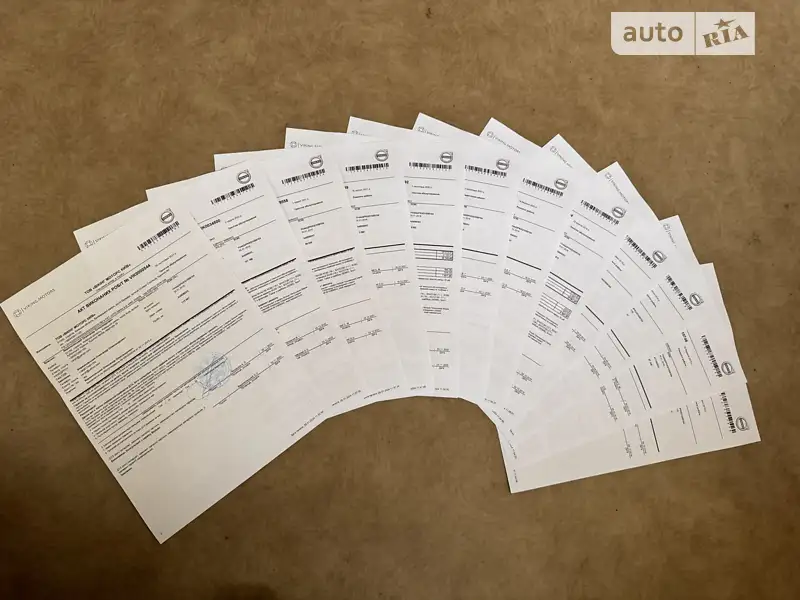 Внедорожник / Кроссовер Volvo XC90 2016 в Киеве документ
