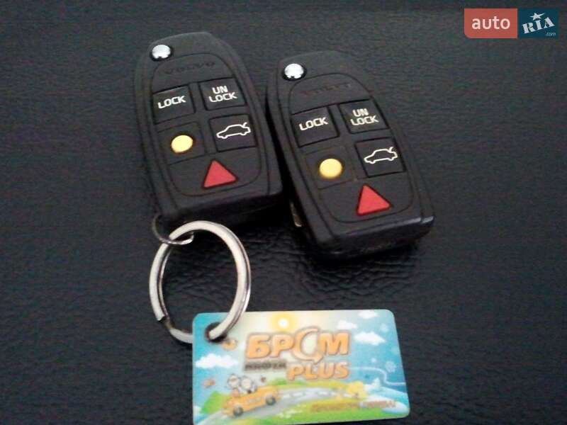 Внедорожник / Кроссовер Volvo XC90 2004 в Кременчуге