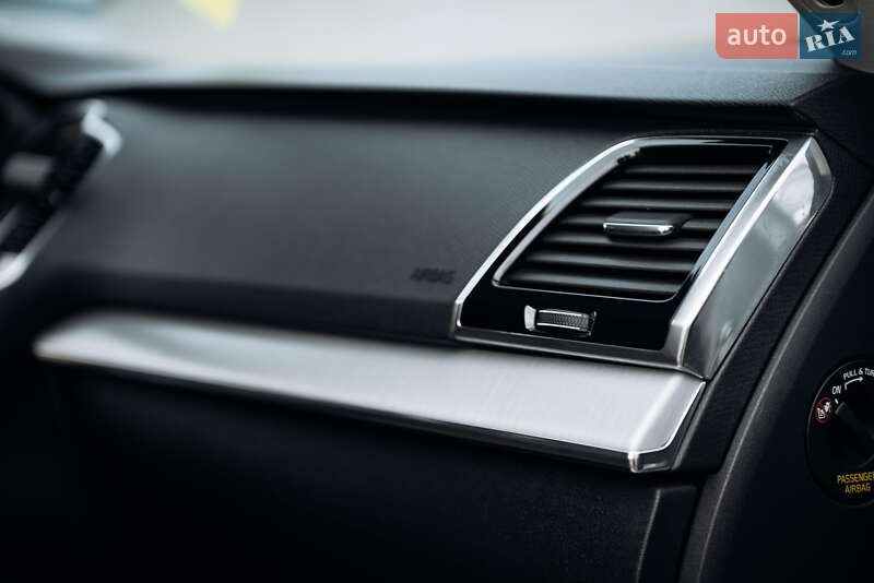 Позашляховик / Кросовер Volvo XC90 2019 в Києві