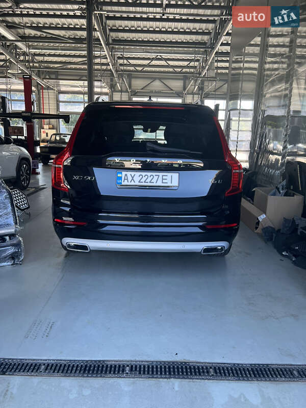 Внедорожник / Кроссовер Volvo XC90 2015 в Полтаве