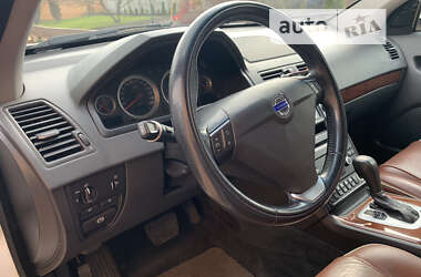 Внедорожник / Кроссовер Volvo XC90 2012 в Обухове