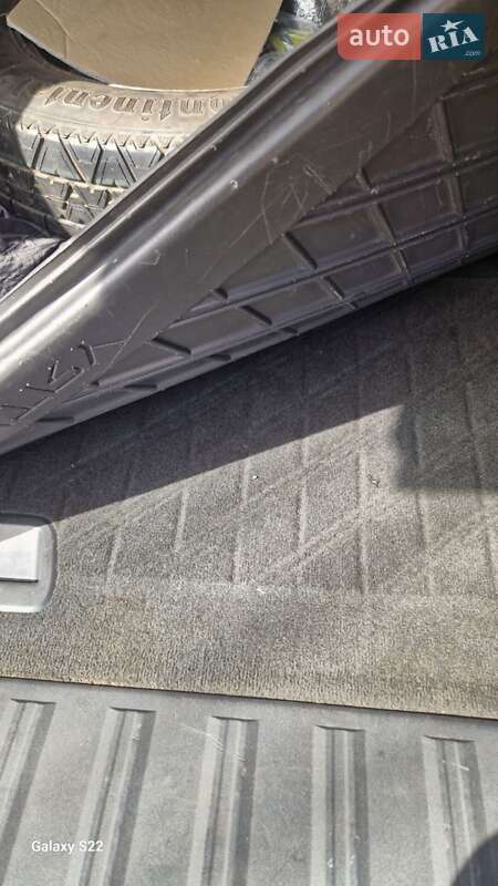 Внедорожник / Кроссовер Volvo XC90 2004 в Буче