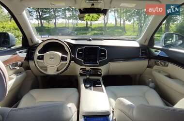 Внедорожник / Кроссовер Volvo XC90 2016 в Николаеве