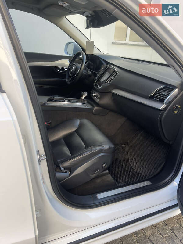 Внедорожник / Кроссовер Volvo XC90 2016 в Иршаве