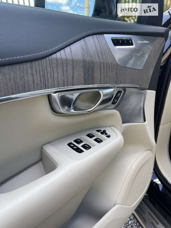 Позашляховик / Кросовер Volvo XC90 2021 в Львові