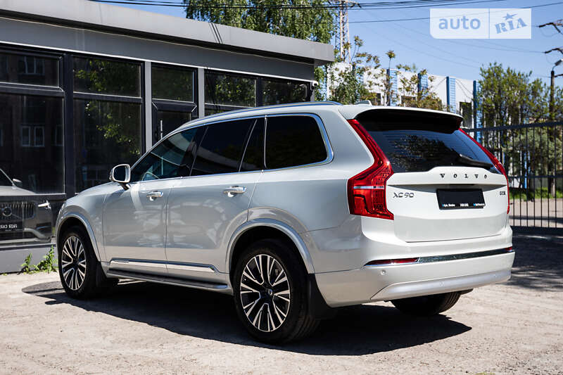 Позашляховик / Кросовер Volvo XC90 2021 в Києві