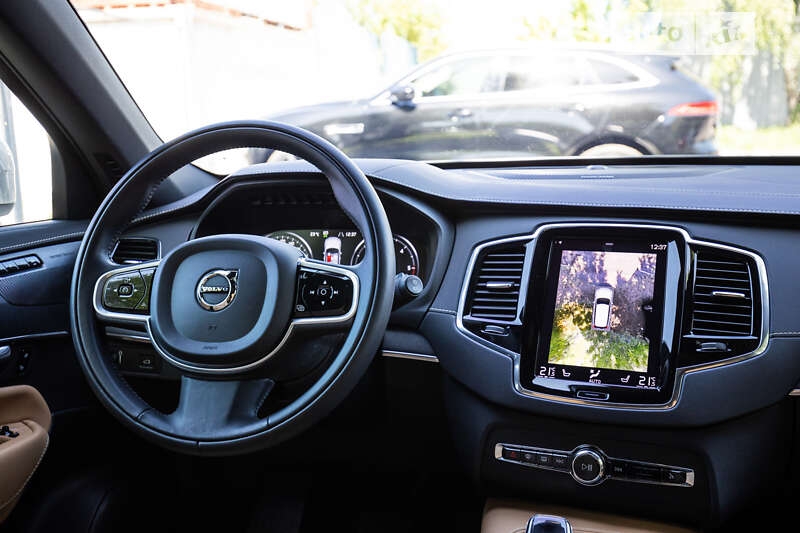 Позашляховик / Кросовер Volvo XC90 2021 в Києві