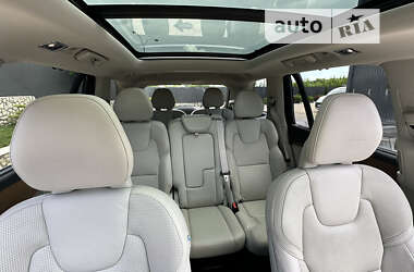 Внедорожник / Кроссовер Volvo XC90 2018 в 