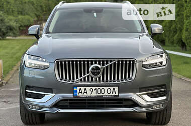 Внедорожник / Кроссовер Volvo XC90 2019 в Киеве