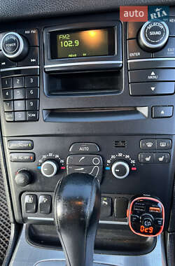 Внедорожник / Кроссовер Volvo XC90 2010 в 