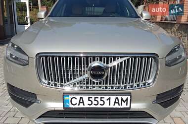 Внедорожник / Кроссовер Volvo XC90 2017 в 