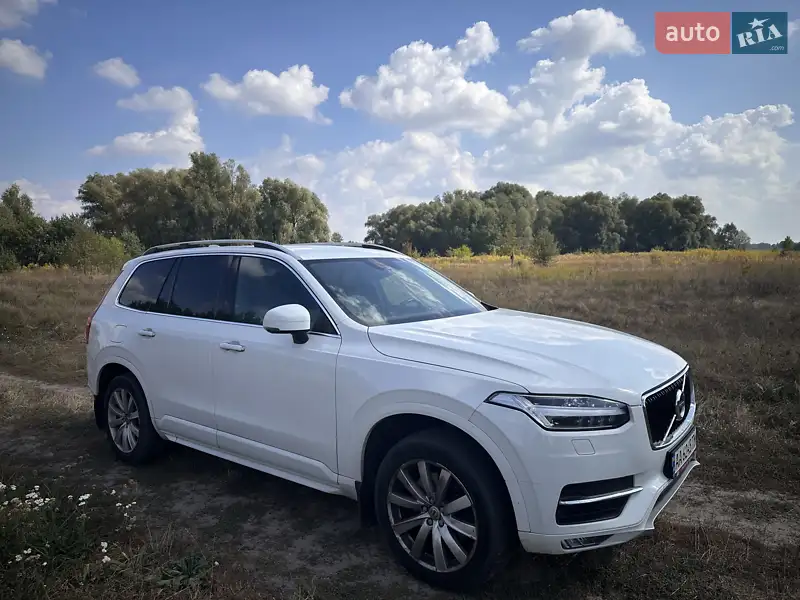 Позашляховик / Кросовер Volvo XC90 2017 в 