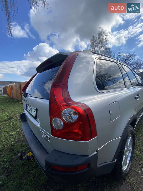 Внедорожник / Кроссовер Volvo XC90 2004 в Луцке