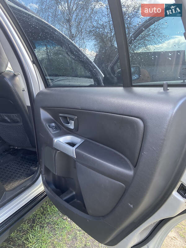 Внедорожник / Кроссовер Volvo XC90 2004 в Луцке