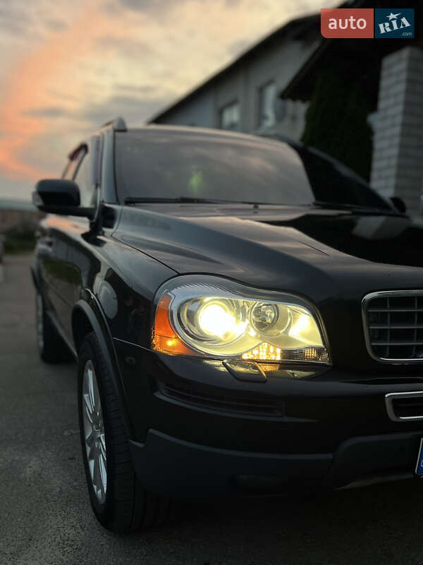 Внедорожник / Кроссовер Volvo XC90 2011 в Ратным