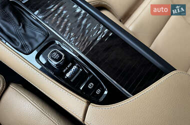Внедорожник / Кроссовер Volvo XC90 2019 в 