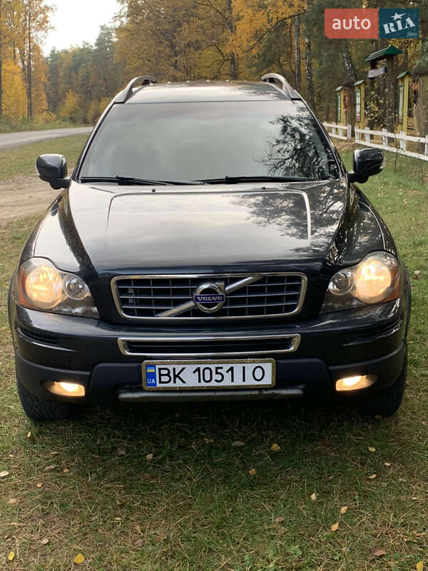 Позашляховик / Кросовер Volvo XC90 2011 в Вараші