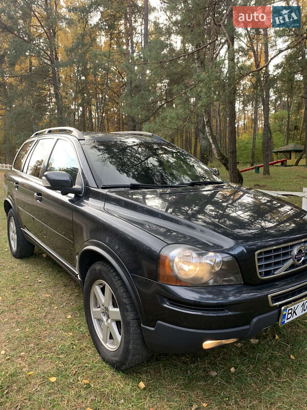 Позашляховик / Кросовер Volvo XC90 2011 в Вараші