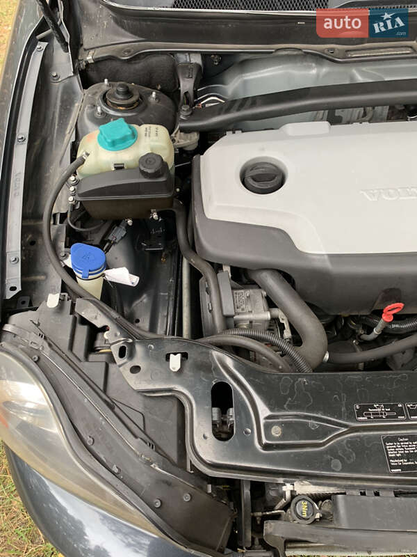 Позашляховик / Кросовер Volvo XC90 2011 в Вараші