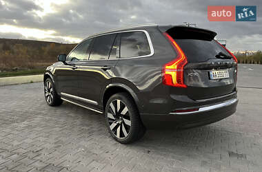 Внедорожник / Кроссовер Volvo XC90 2022 в Киеве