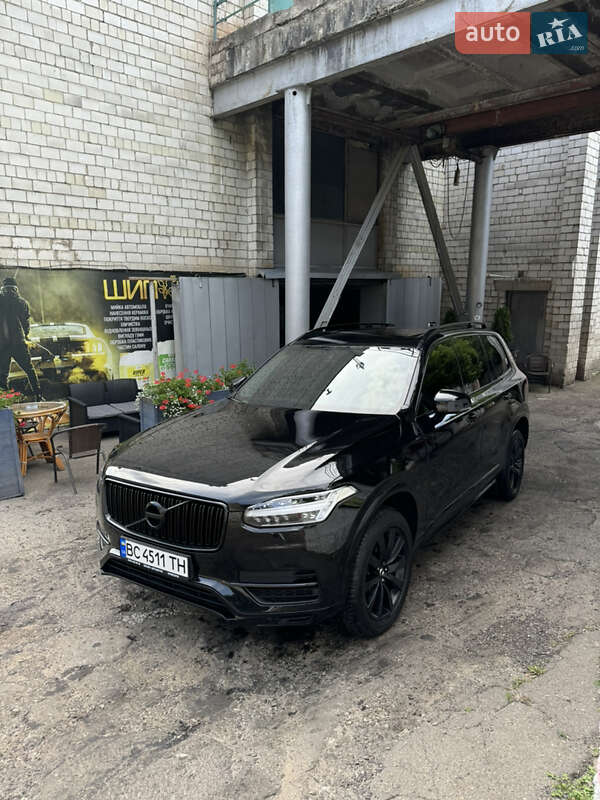 Volvo XC90 2017