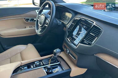 Позашляховик / Кросовер Volvo XC90 2015 в Києві