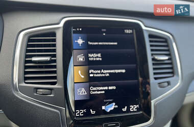 Внедорожник / Кроссовер Volvo XC90 2019 в 