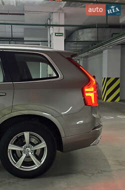 Внедорожник / Кроссовер Volvo XC90 2020 в Киеве