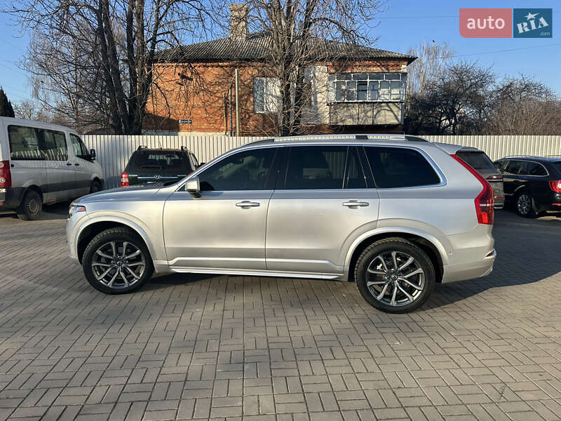Позашляховик / Кросовер Volvo XC90 2017 в 