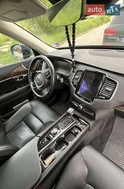 Внедорожник / Кроссовер Volvo XC90 2016 в 