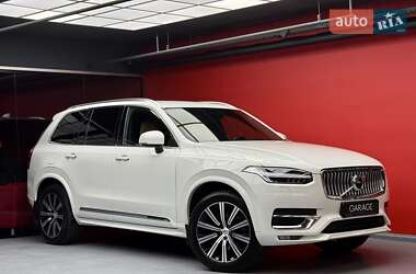 Внедорожник / Кроссовер Volvo XC90 2019 в Киеве