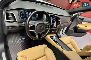 Внедорожник / Кроссовер Volvo XC90 2019 в Киеве