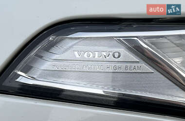 Внедорожник / Кроссовер Volvo XC90 2023 в Киеве