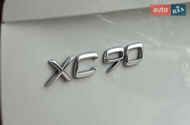 Внедорожник / Кроссовер Volvo XC90 2023 в Киеве