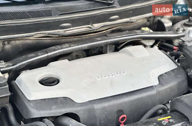Позашляховик / Кросовер Volvo XC90 2011 в 