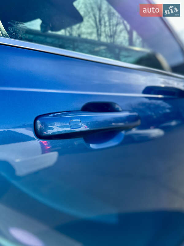 Позашляховик / Кросовер Volvo XC90 2015 в Києві фото 17 Позашляховик / Кросовер Volvo XC90 2015 в Києві