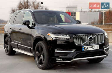 Позашляховик / Кросовер Volvo XC90 2015 в 