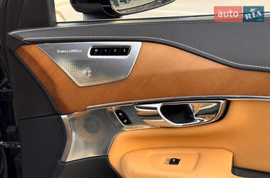 Позашляховик / Кросовер Volvo XC90 2015 в 