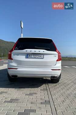 Внедорожник / Кроссовер Volvo XC90 2021 в 