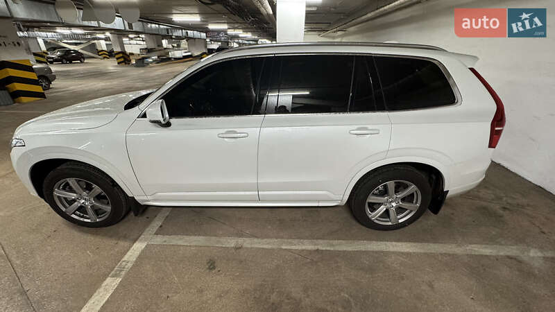Внедорожник / Кроссовер Volvo XC90 2024 в 
