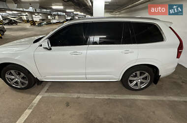 Внедорожник / Кроссовер Volvo XC90 2024 в 