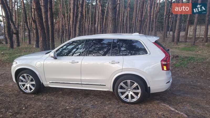 Внедорожник / Кроссовер Volvo XC90 2016 в Киеве