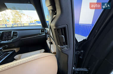 Позашляховик / Кросовер Volvo XC90 2016 в 