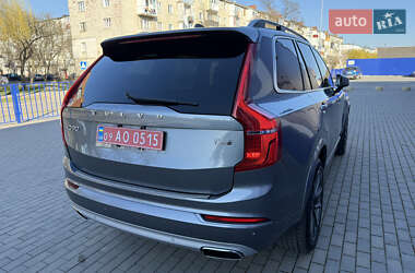 Позашляховик / Кросовер Volvo XC90 2016 в 
