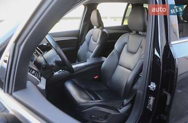 Позашляховик / Кросовер Volvo XC90 2019 в 