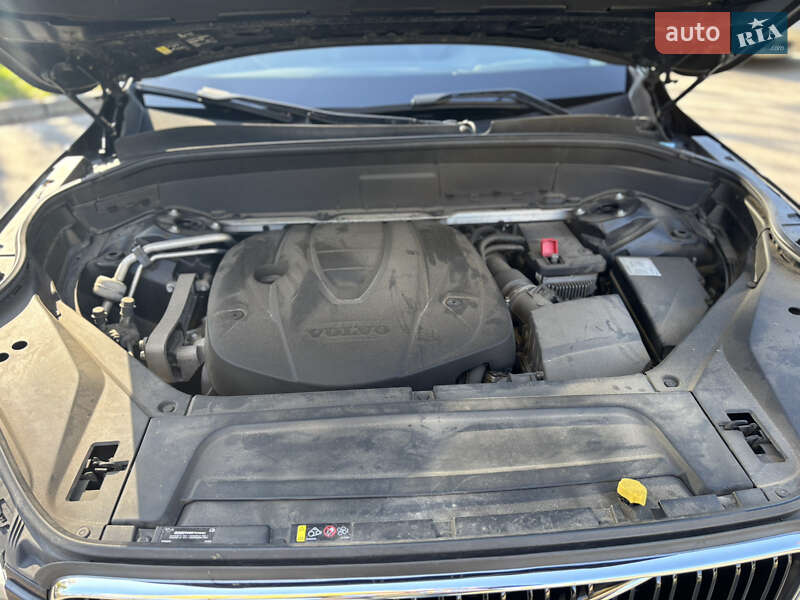 Позашляховик / Кросовер Volvo XC90 2017 в Києві