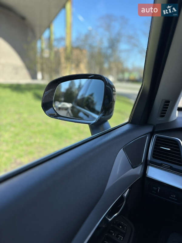 Позашляховик / Кросовер Volvo XC90 2017 в Києві